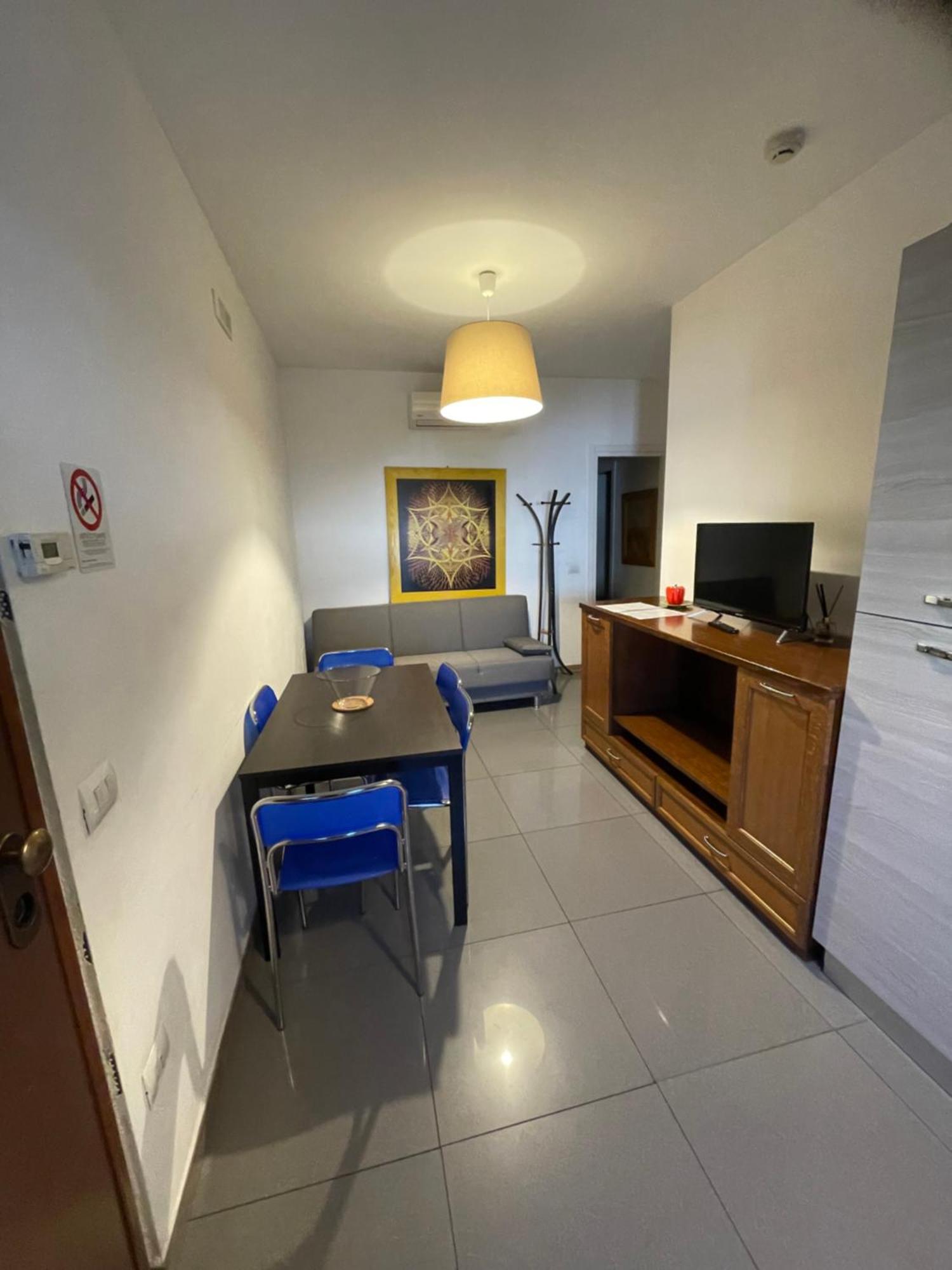 Milano Canal Apartments Exterior photo